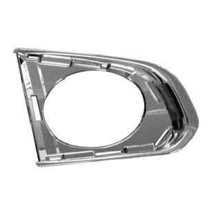 2013-2016 CHEVROLET TRAX Front bumper insert Right Passenger Side OEM# 95015922 PL# GM1039182