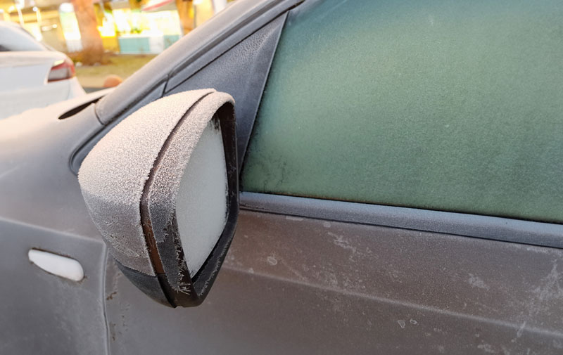How to Defrost Side Mirrors?